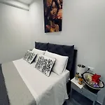 住宿加早餐酒店 Diaz House Airport 3*